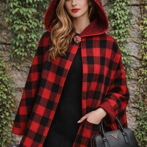 FIELD FLOWER Red and Black Buffalo Plaid Hooded Cardigan/Jacket, M